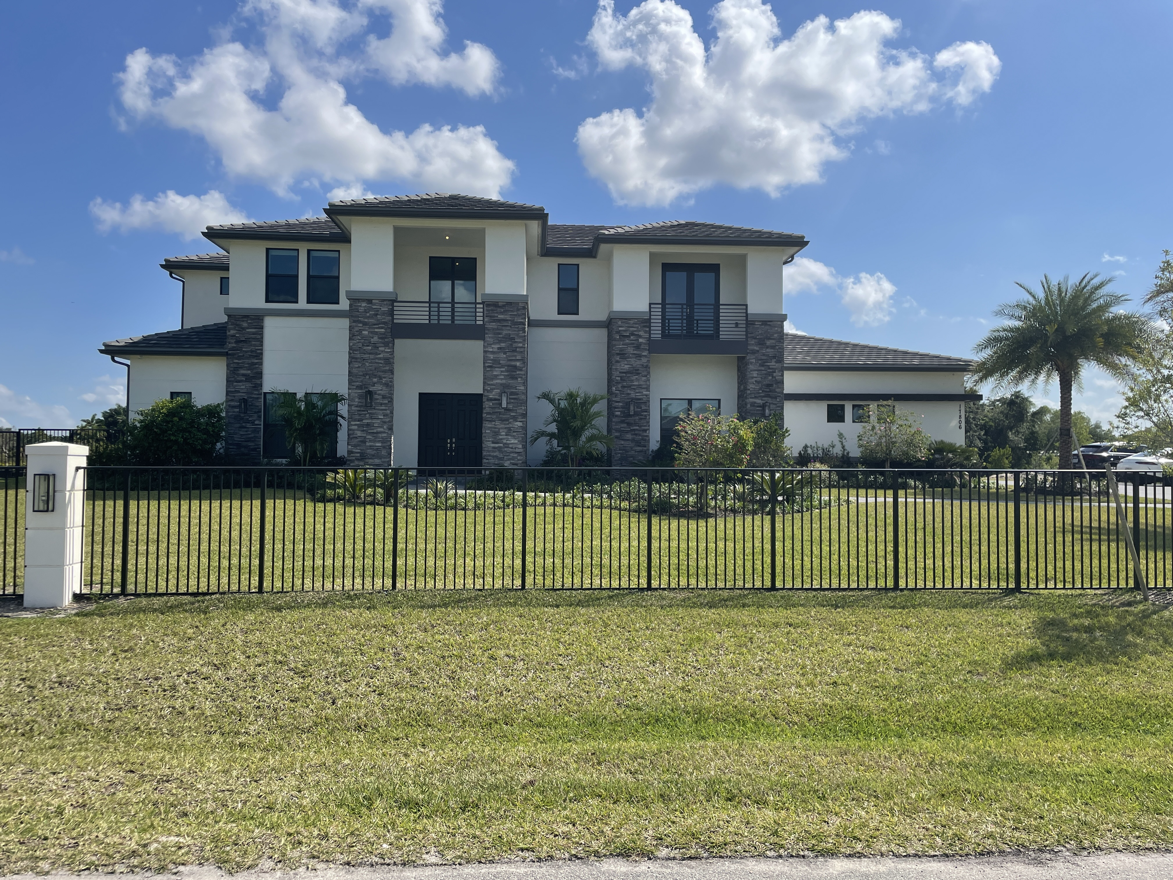 Residential community stucco